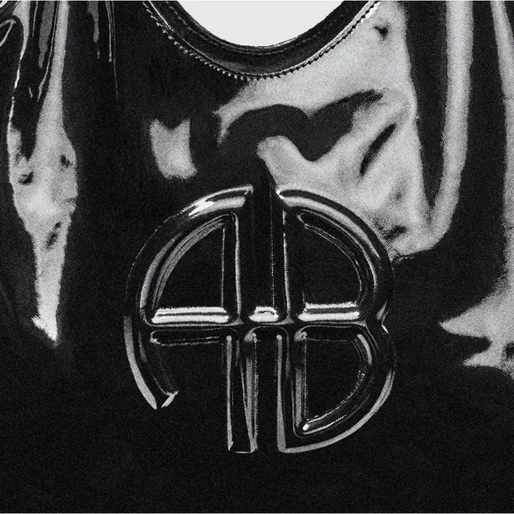 New- Anine Bing Kate Bag in High-Shine Black - Picture 4 of 11